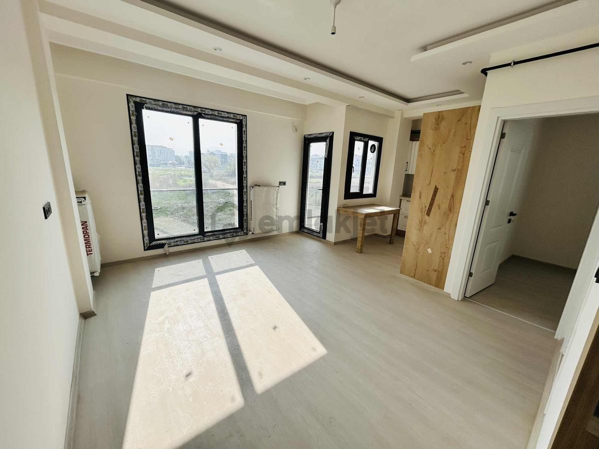 Asil Emlak'tn Muradiye'de Site İçersinde 1+1 Satılık Daire - 18