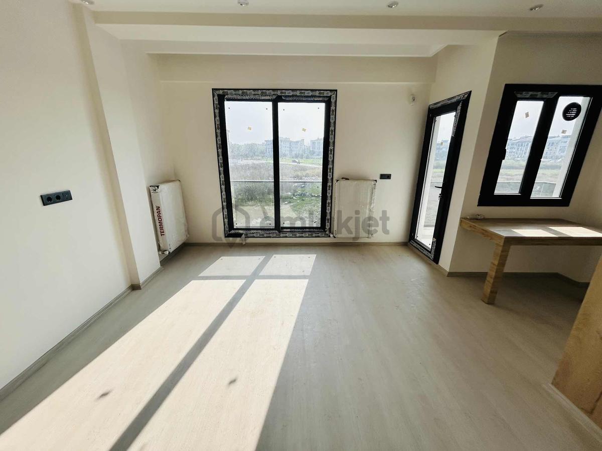Asil Emlak'tn Muradiye'de Site İçersinde 1+1 Satılık Daire - 19