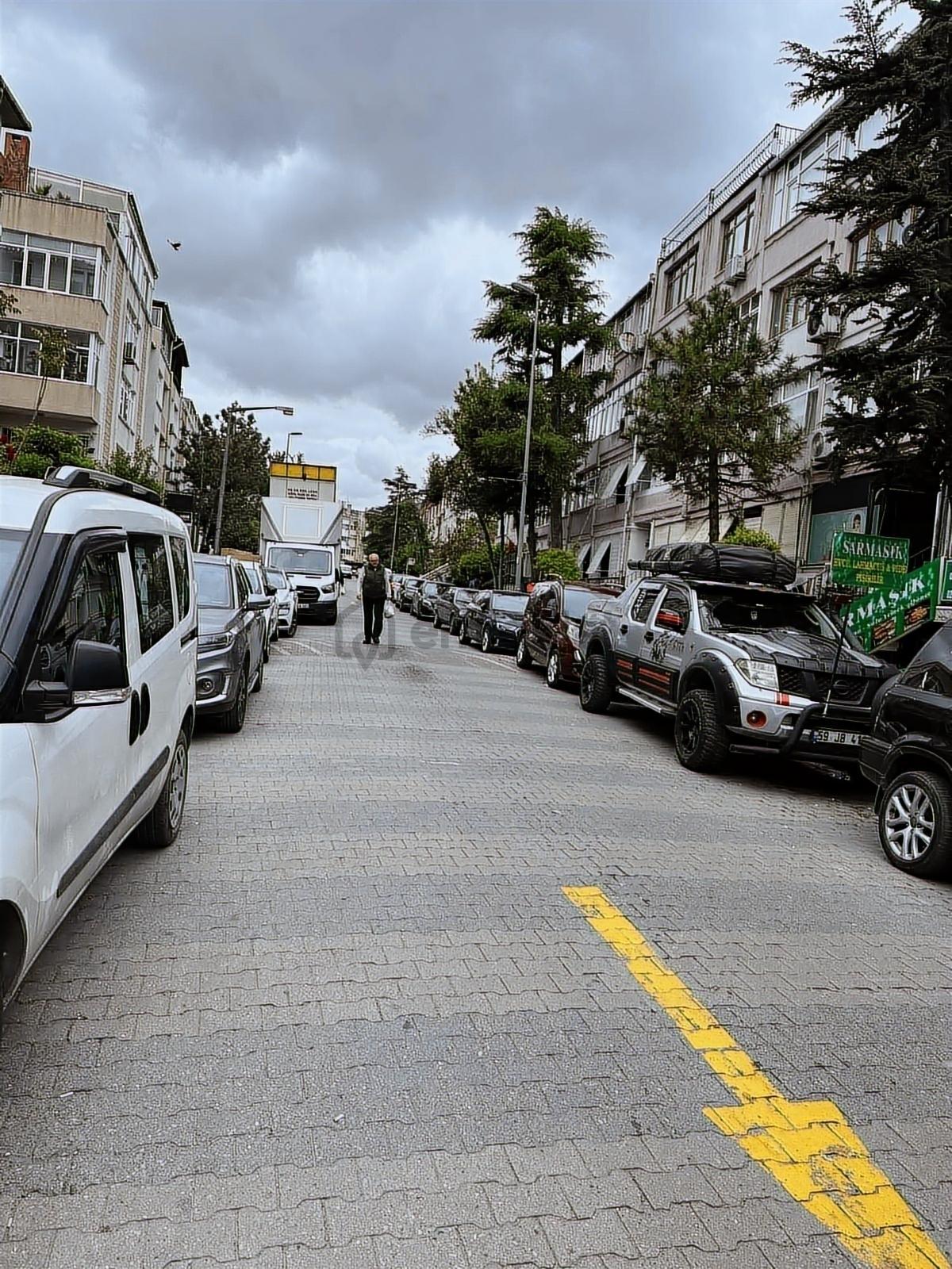 Engin Erdem'den Merterde Satılık Dükkan - 20