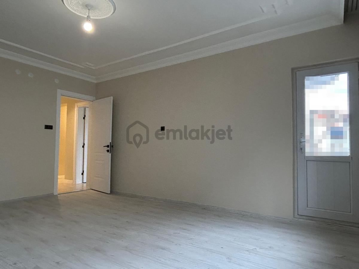 Binyapı'dan Topraklıkta 2+1 İçi Yenilenmiş Daire - 8