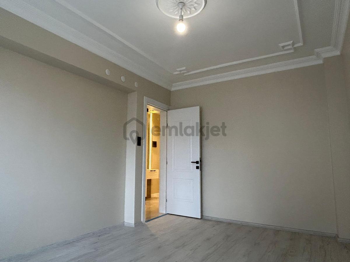 Binyapı'dan Topraklıkta 2+1 İçi Yenilenmiş Daire - 9