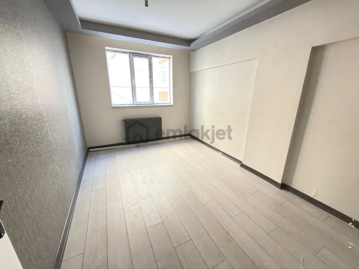 Ufuktepe Mahallesi'nde Full +full Yapılı Daire! - 13