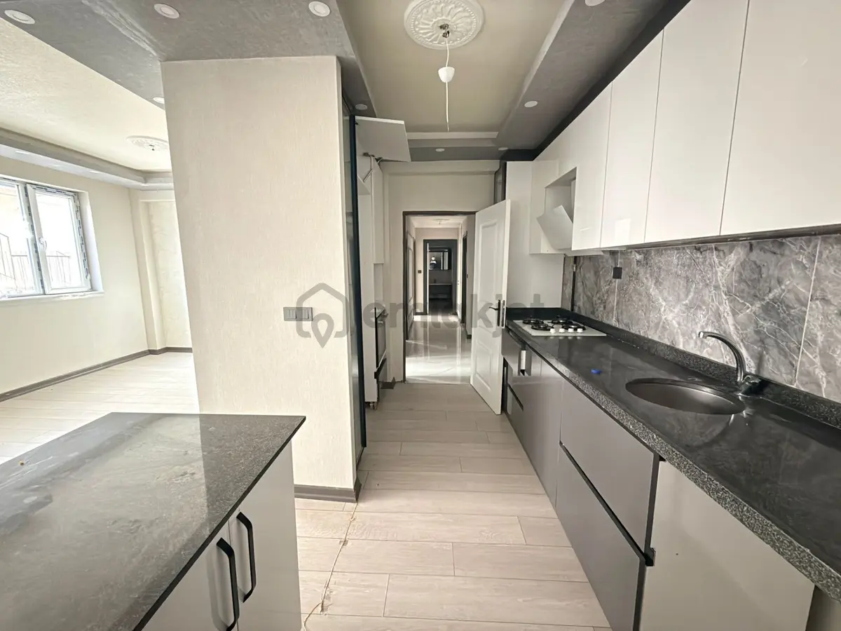 Ufuktepe Mahallesi'nde Full +full Yapılı Daire! - 2