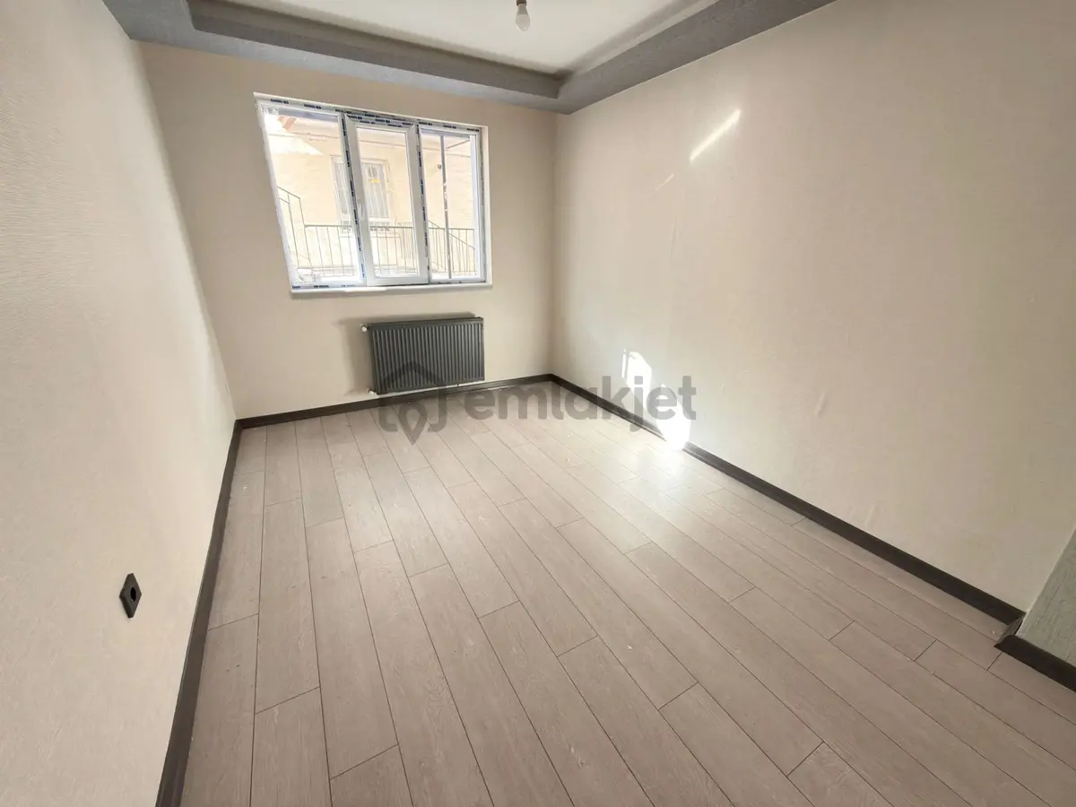 Ufuktepe Mahallesi'nde Full +full Yapılı Daire! - 12