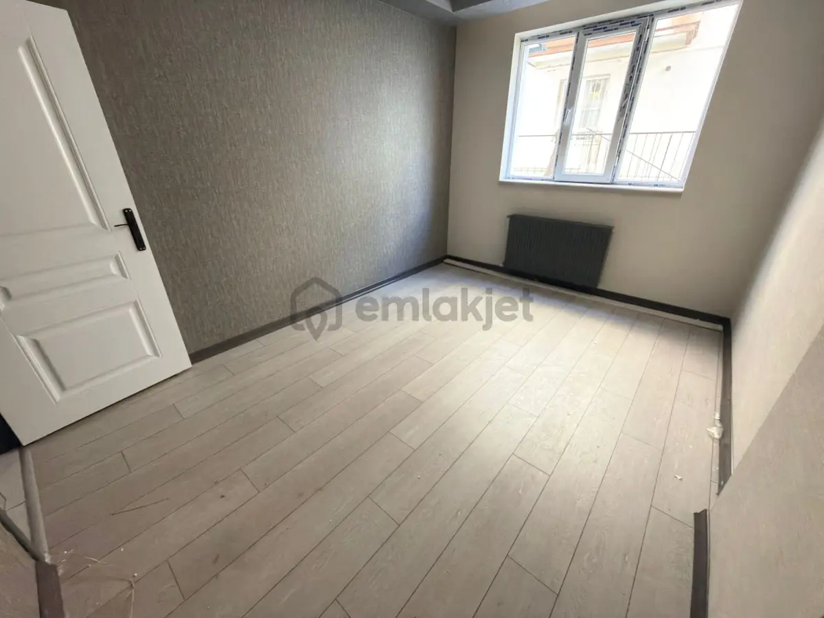 Ufuktepe Mahallesi'nde Full +full Yapılı Daire! - 8