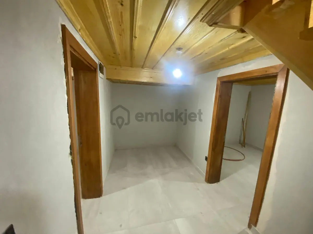 Çengelköy Sahiline 500m Emsalsiz Müstakil Ev - 23