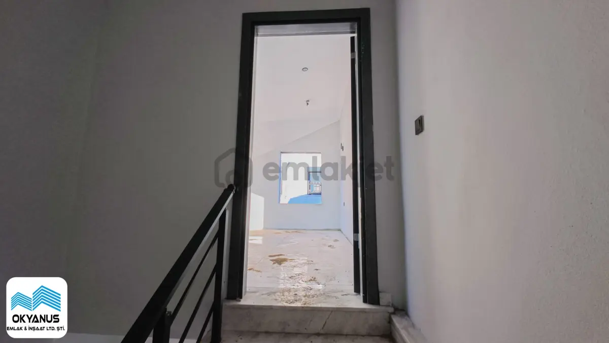 Kocaali De Deniz Manzaralı Ön Cephe Şık 3+1 Villa - 25