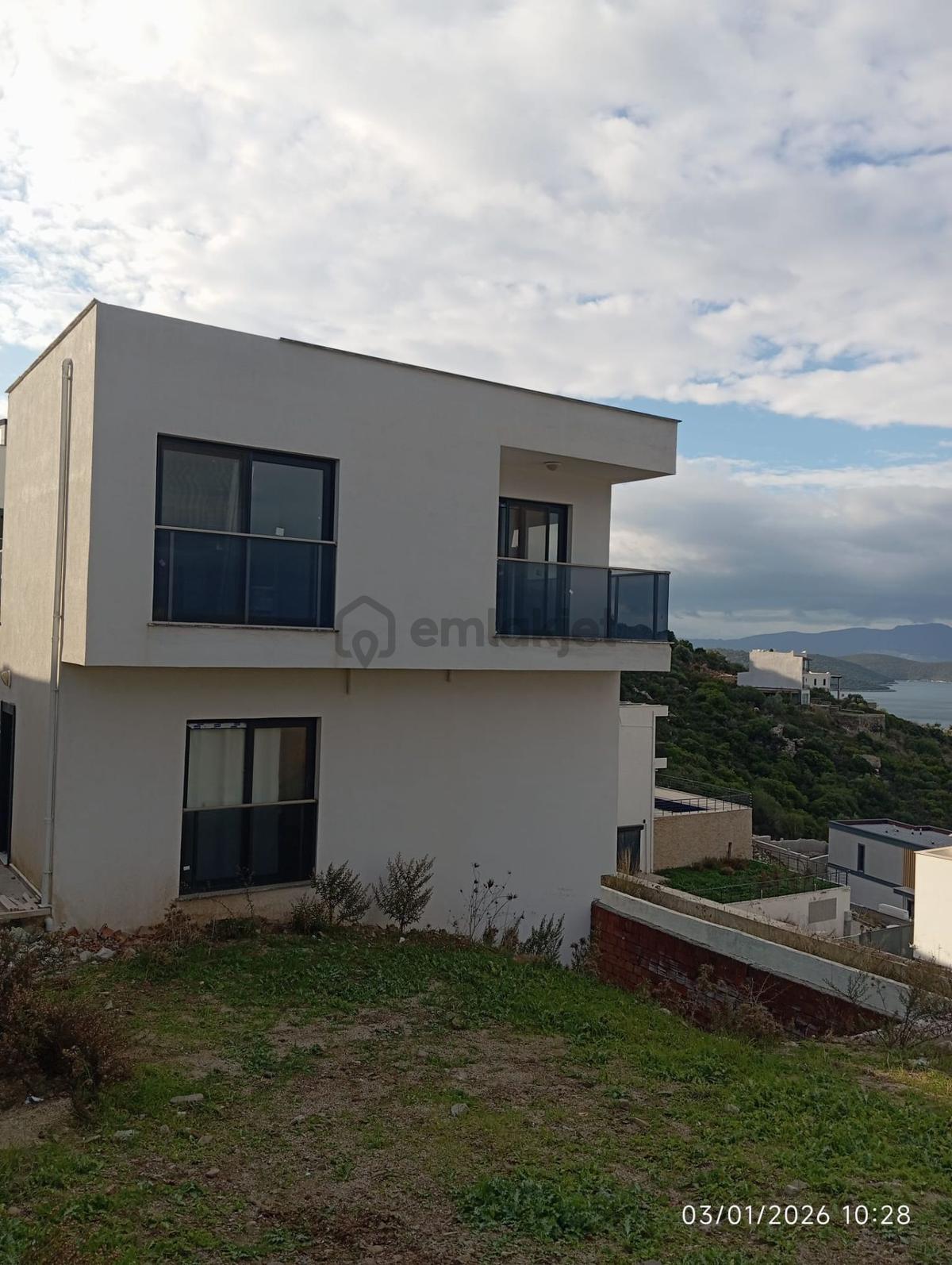 Muğla Bodrum Satılık Deniz Manzaralı 1+1 Daire - 2