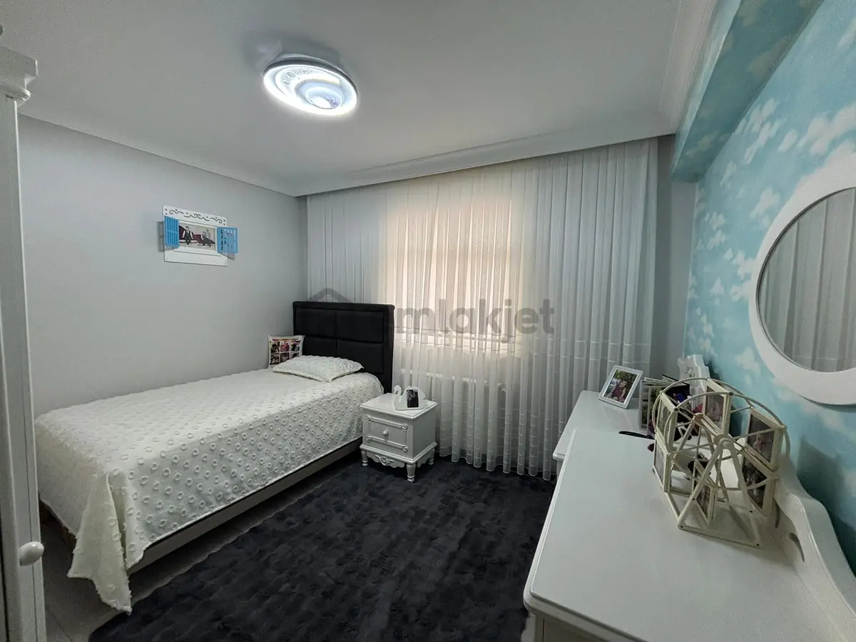 Atapark Mahallesi'nde E.banyolu Asansörlü Binada 3+1 Daire! - 22