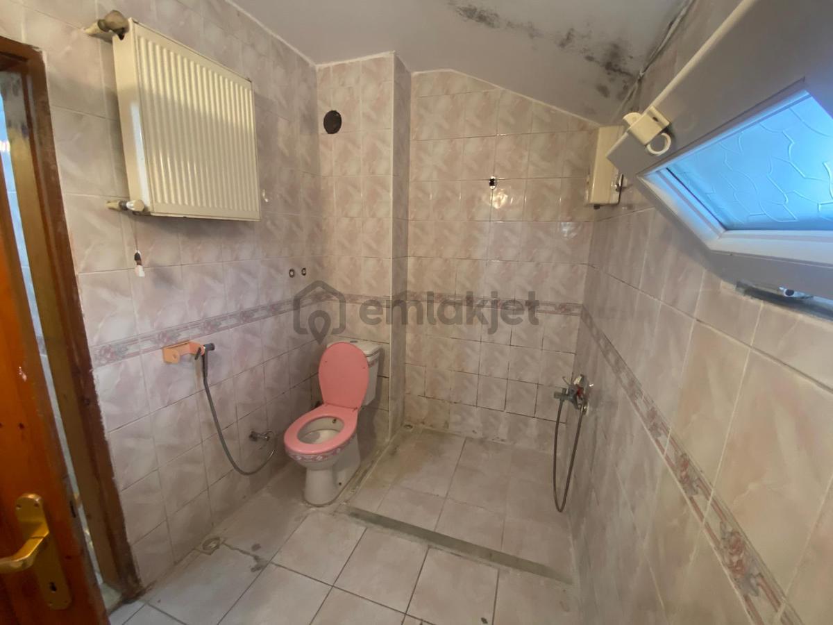Trabzon'da Kiralık 2+1 Daire - 15