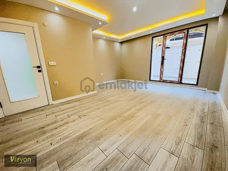 Mimar Sinan Mahallesinde Bahçe Kullanımlı Satılık 2+1 Daire - 4