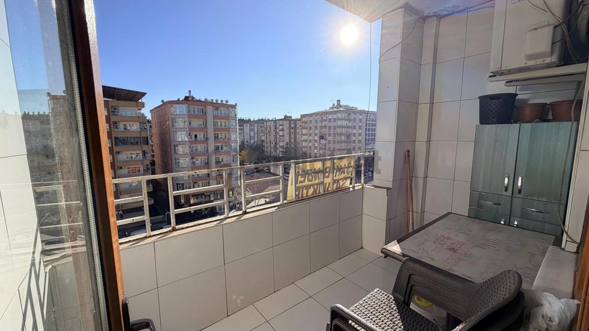 Tesislerde Ana Cadde Üstünde 3+1 Satılık Daire - 16