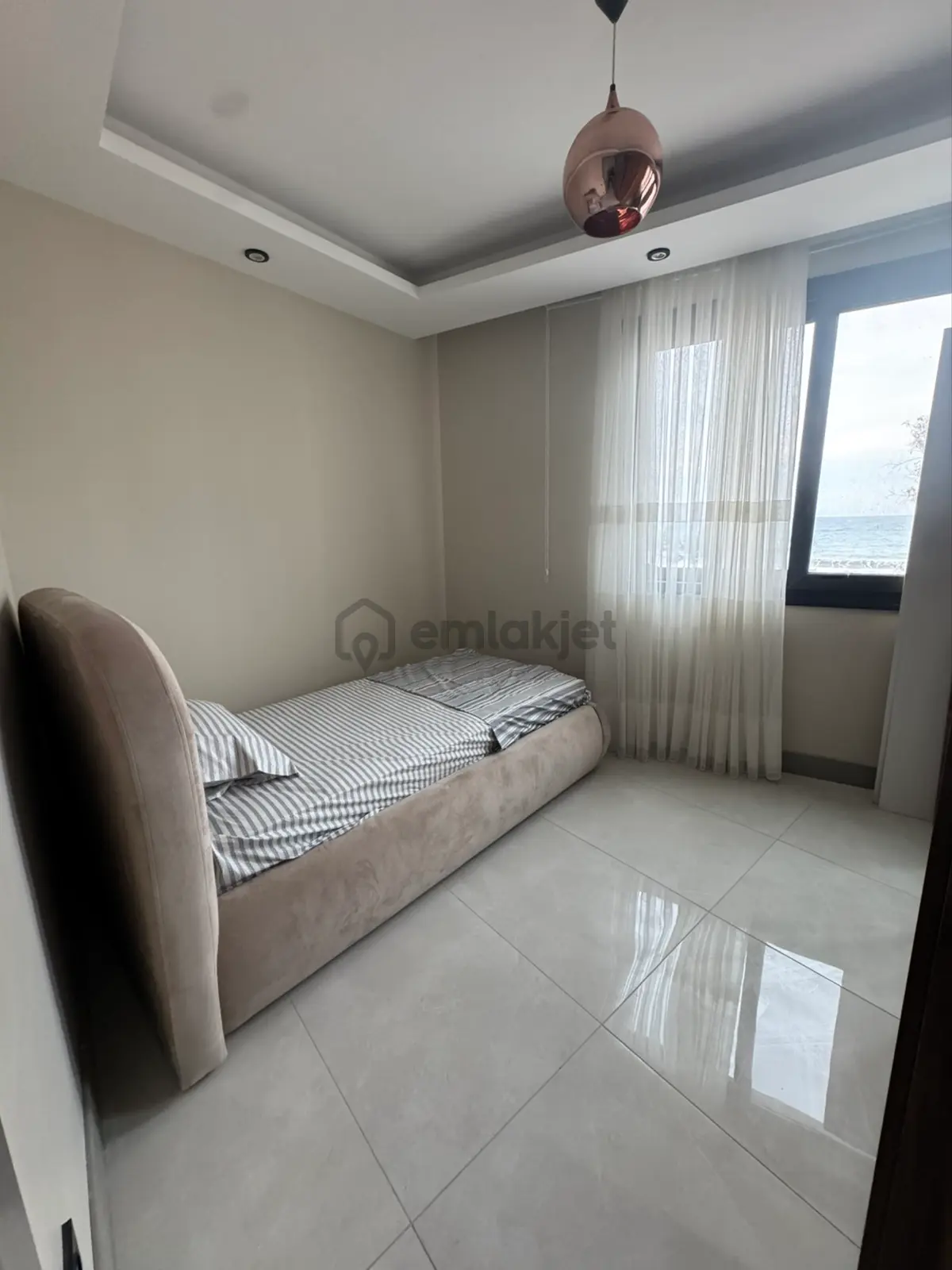 Limonluda Denize Sıfır 3+1 Köşe Daire - 21