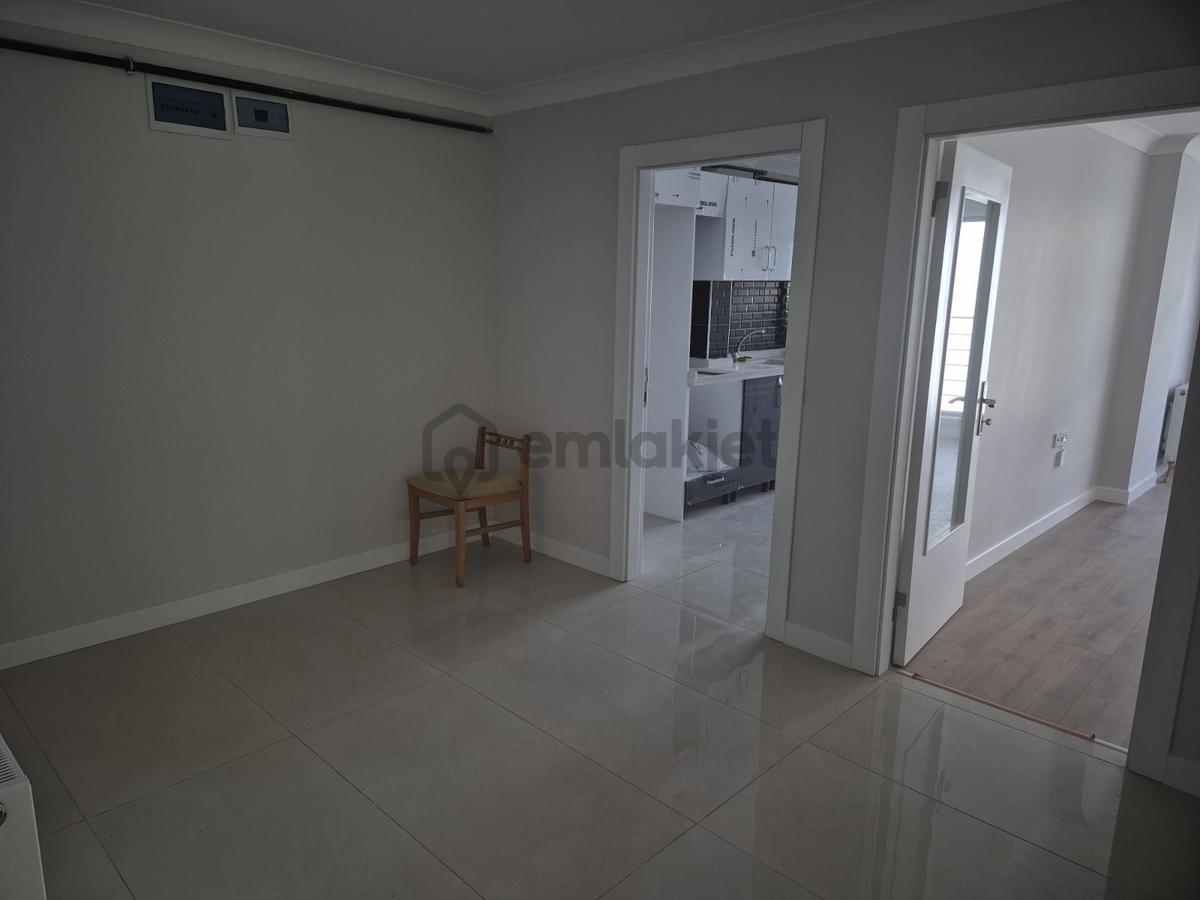 Ank Çank Bahcelievler Yeni Binada Ön Cephe Satılık 2+1 Daire - 7