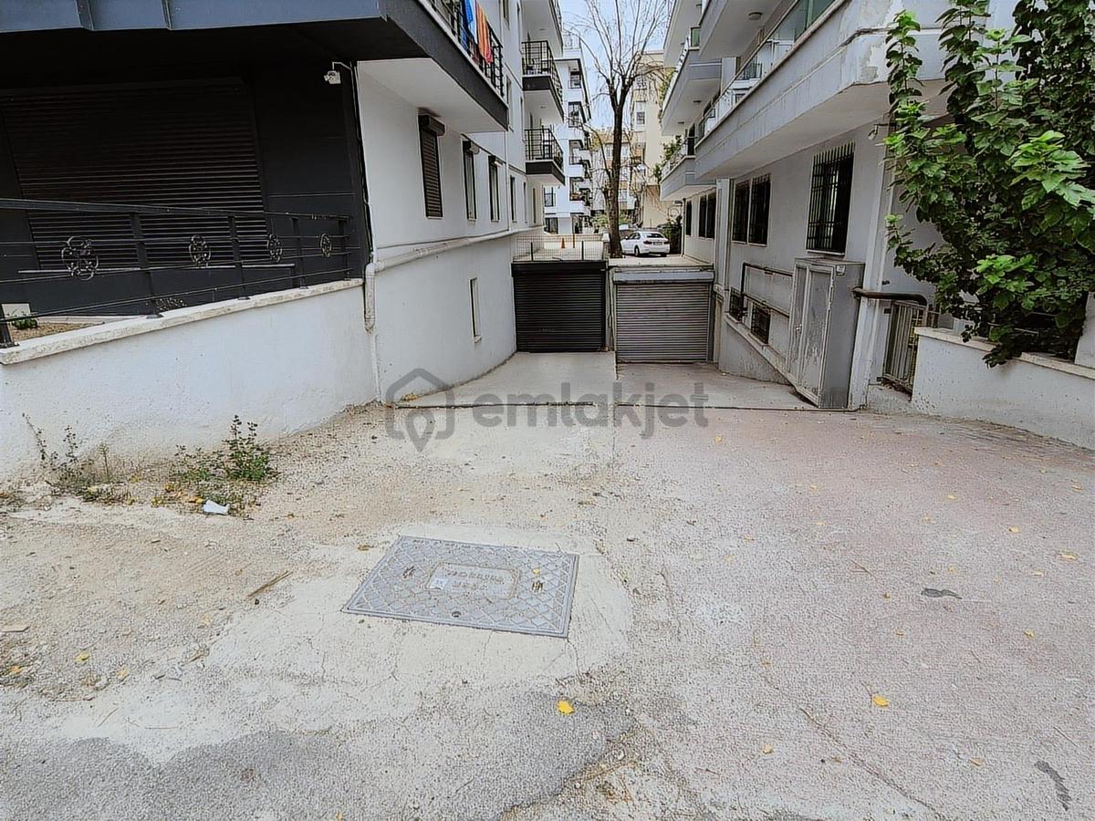 Ank Çank Bahcelievler Yeni Binada Ön Cephe Satılık 2+1 Daire - 10