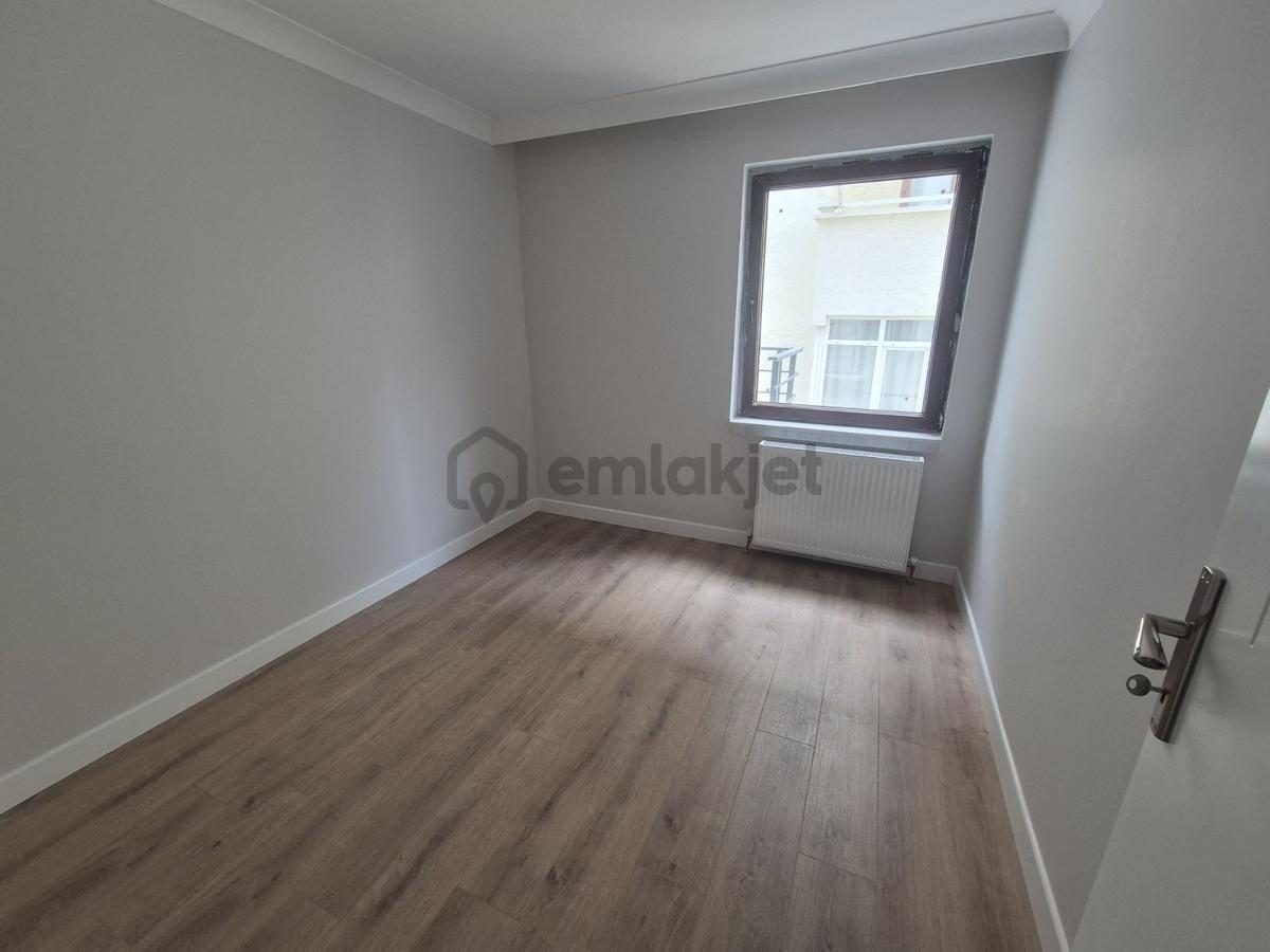 Ank Çank Bahcelievler Yeni Binada Ön Cephe Satılık 2+1 Daire - 22
