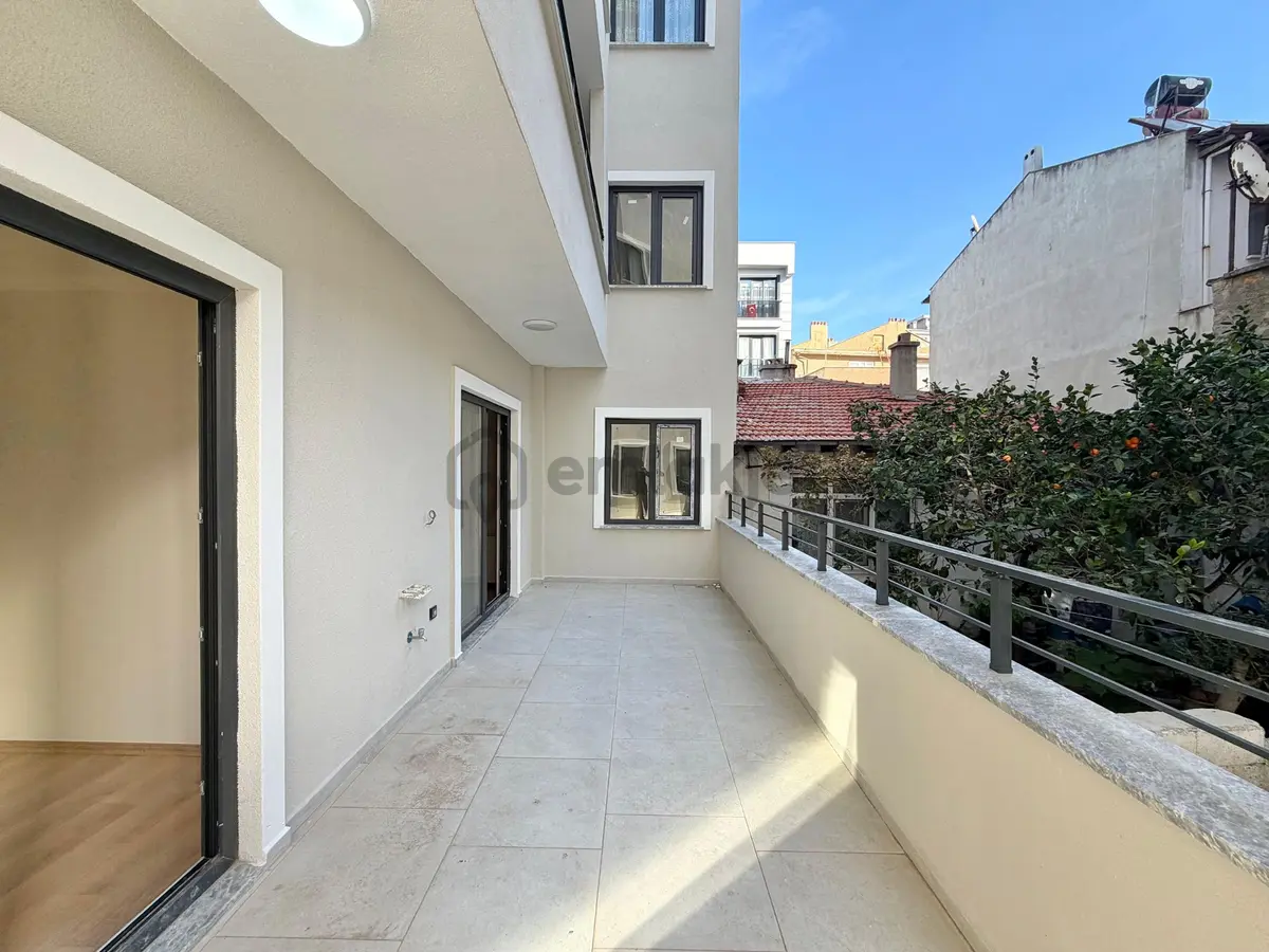 Home And Car'dan Edremit'de Doğalgazlı 1+1 Sıfır Satılık Daire - 19