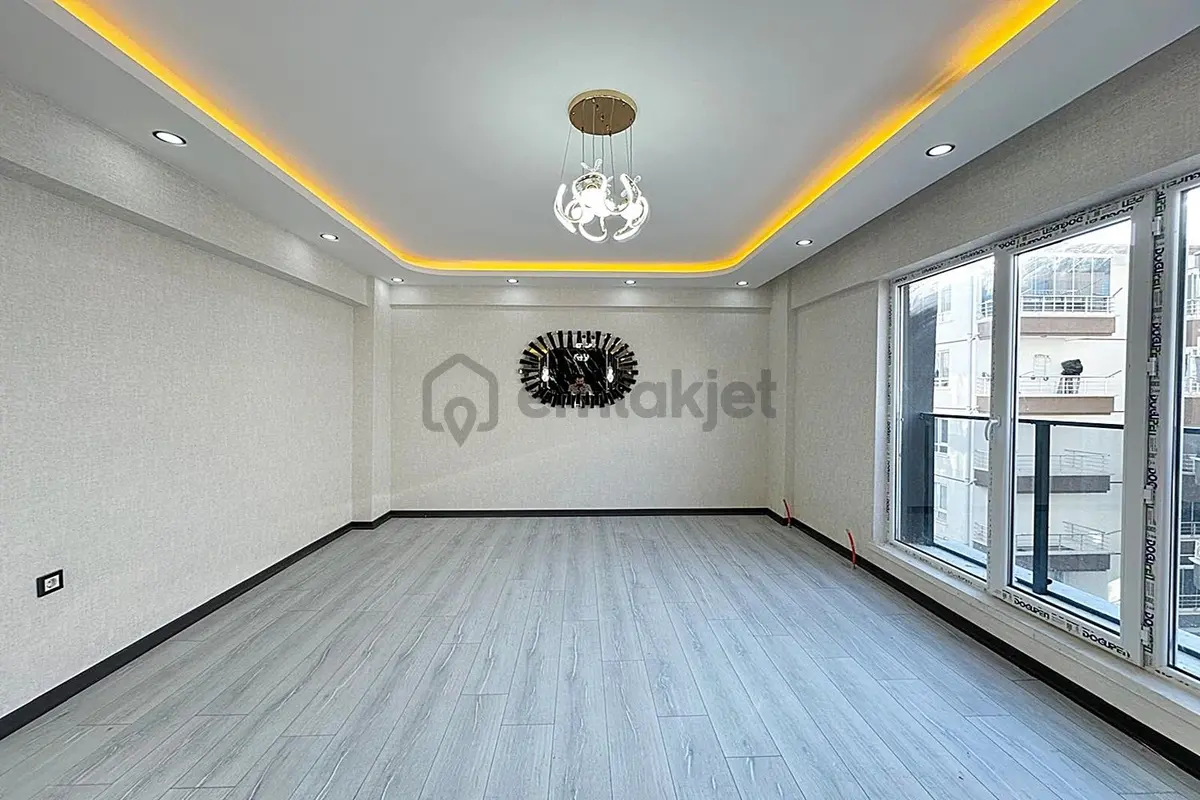 Karakaya'da Modern Tasarım & Ultralüks Donanımlı 3+1 Daire - 6