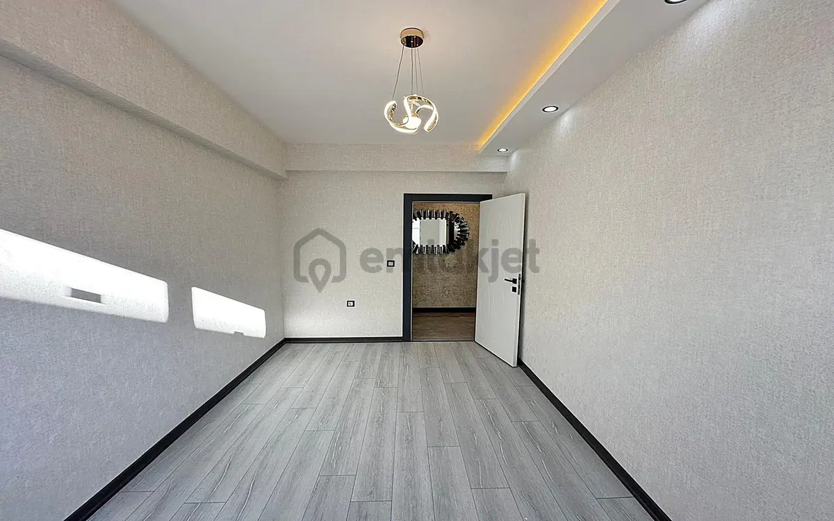 Karakaya'da Modern Tasarım & Ultralüks Donanımlı 3+1 Daire - 20