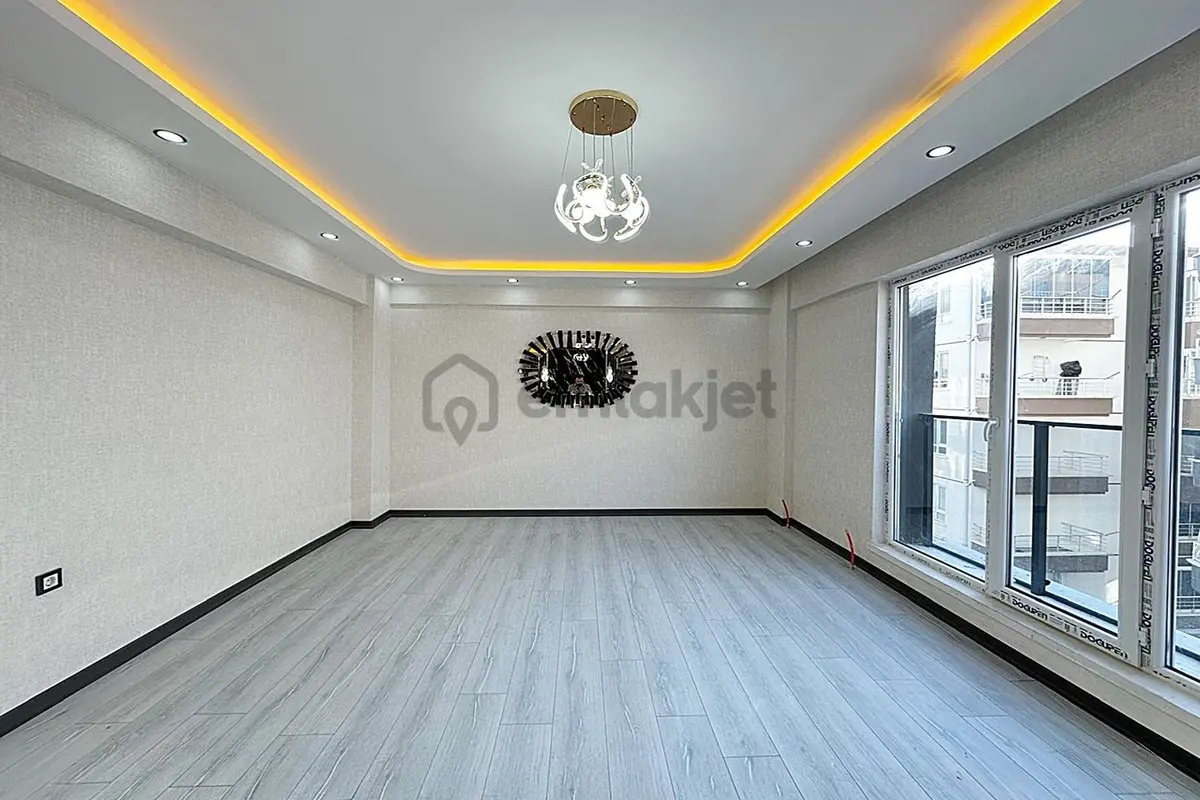 Karakaya'da Modern Tasarım & Ultralüks Donanımlı 3+1 Daire - 7