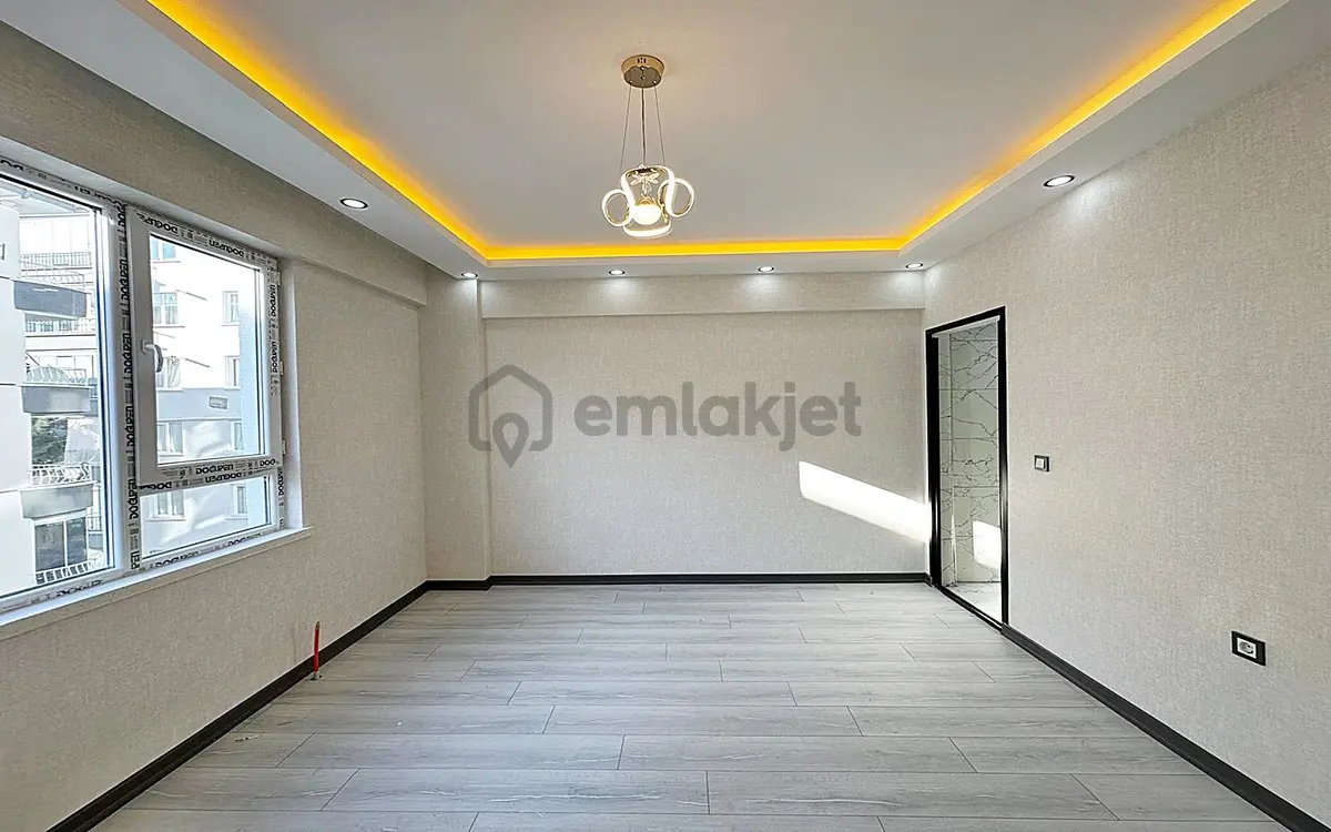 Karakaya'da Modern Tasarım & Ultralüks Donanımlı 3+1 Daire - 12