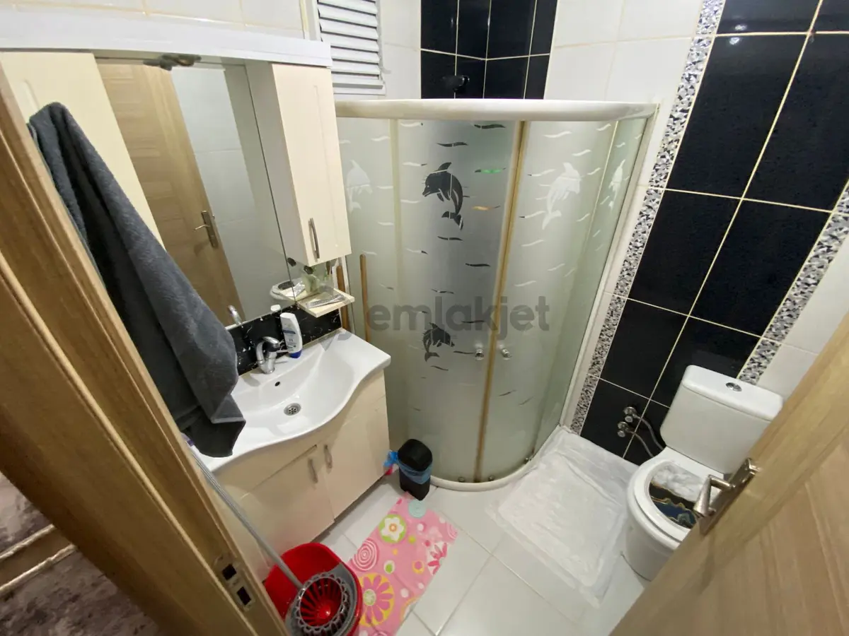 Keçiören Ataparkta Katta Asansörlü Cad Yakını Güney Cephe Daire - 7