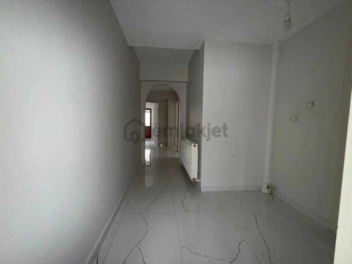 Atapark Mahallesi'nde Yapılı 3+1 Daire! - 24