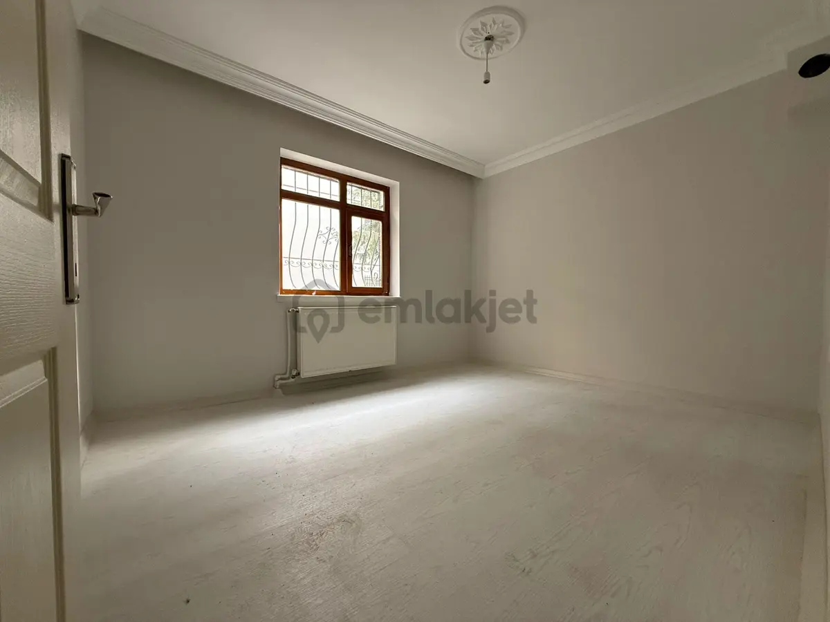 Atapark Mahallesi'nde Yapılı 3+1 Daire! - 13
