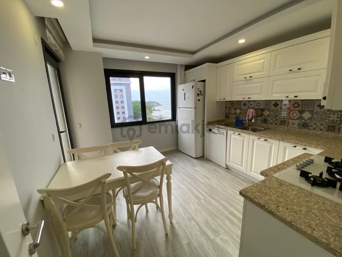 Trabzon Yalıncakta Satılık Denize Sıfır Lüks Daire - 9