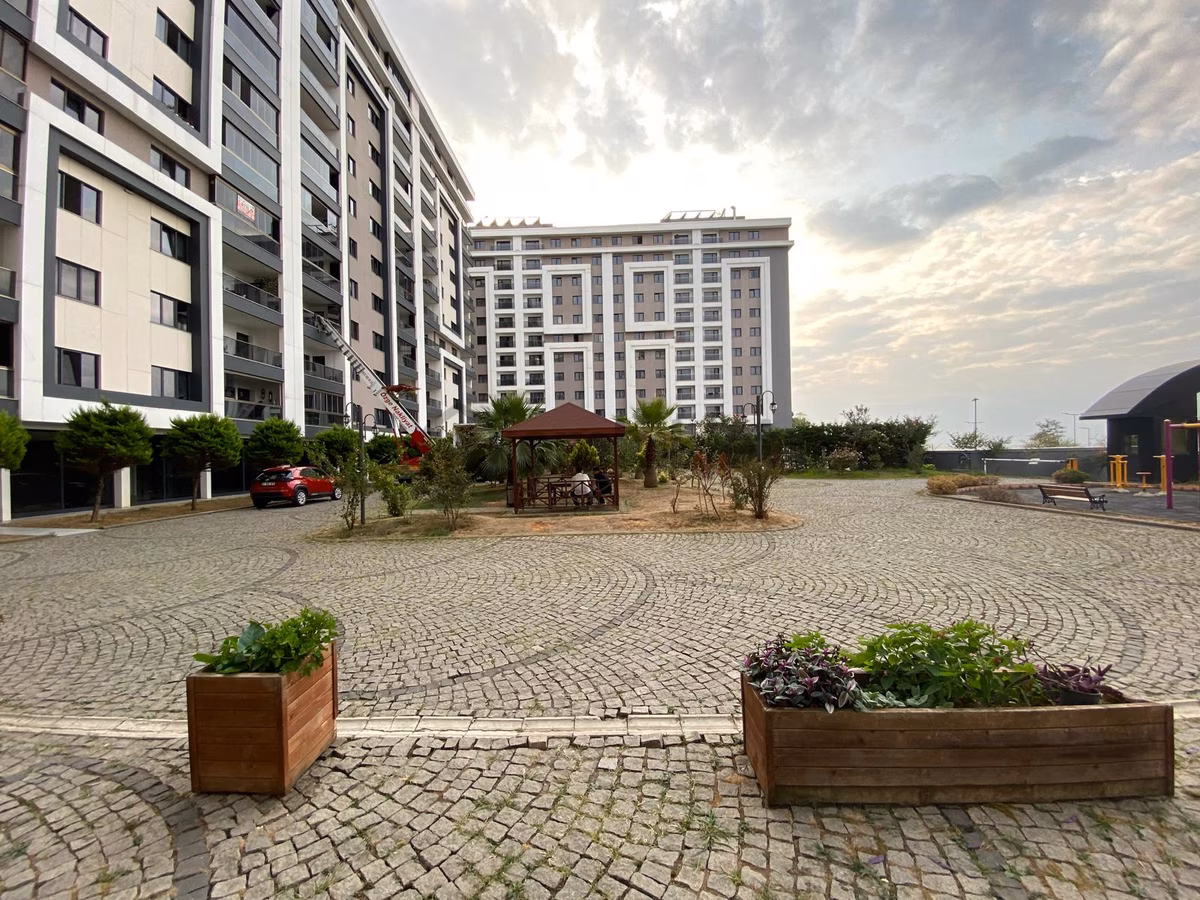 Trabzon Yalıncakta Satılık Denize Sıfır Lüks Daire - 31