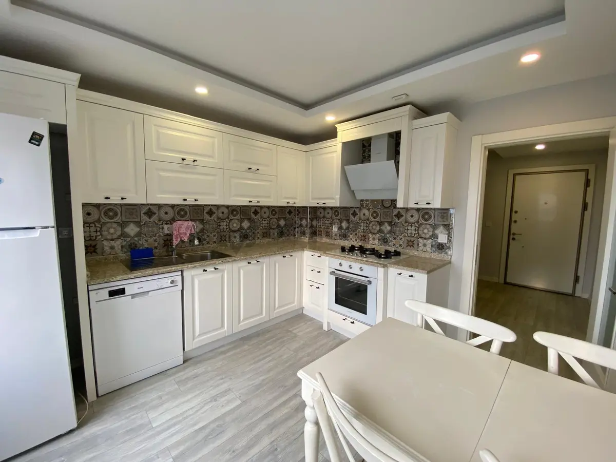 Trabzon Yalıncakta Satılık Denize Sıfır Lüks Daire - 7