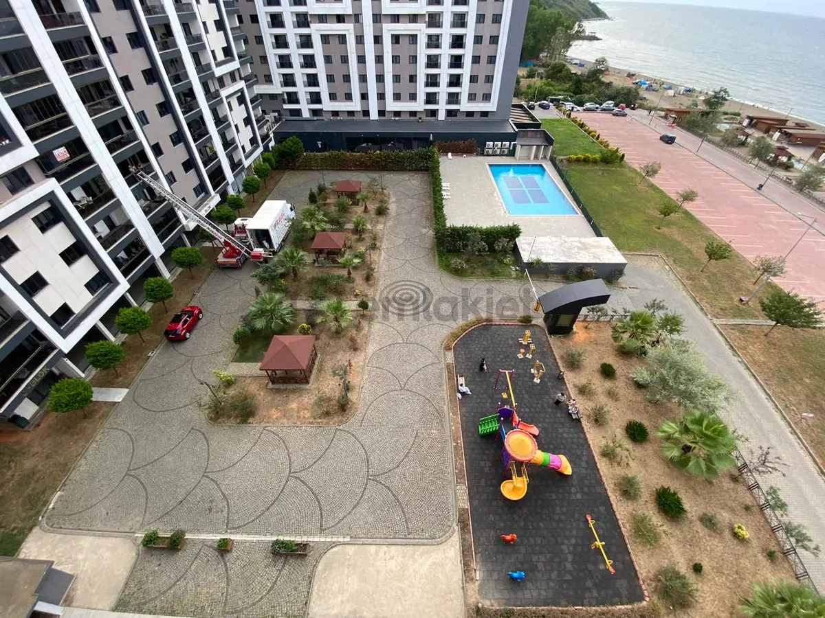Trabzon Yalıncakta Satılık Denize Sıfır Lüks Daire - 16