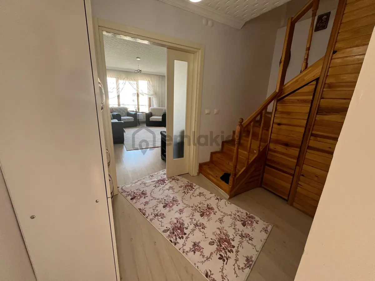 Muhteşem Manzaralı Kaçırılmayacak Dubleks Daire - 25
