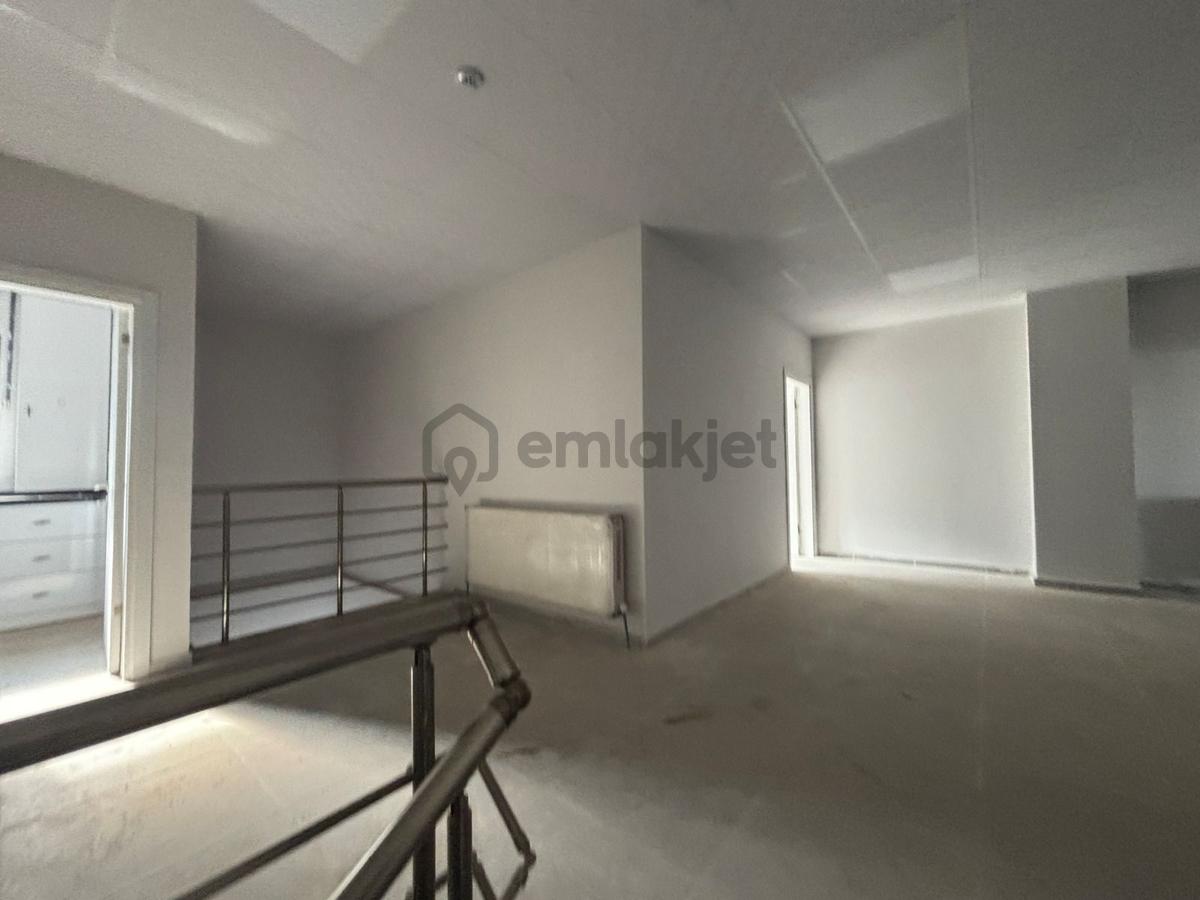 Cb King'den Balıkesir/organize Sanayi'de 250m² Kiralık Dükkan - 13