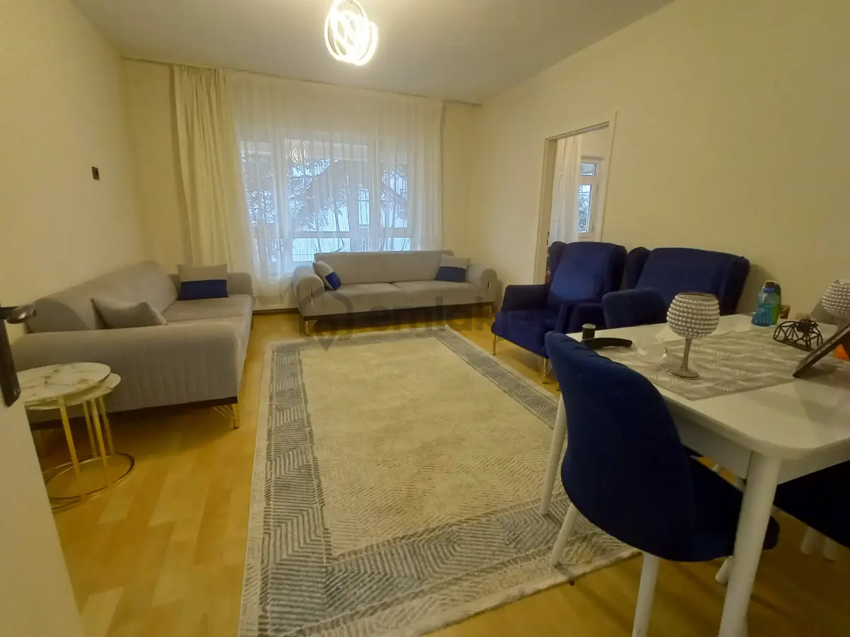 Esertepe'de Kat Konumunda Fırsat Daire! - 6