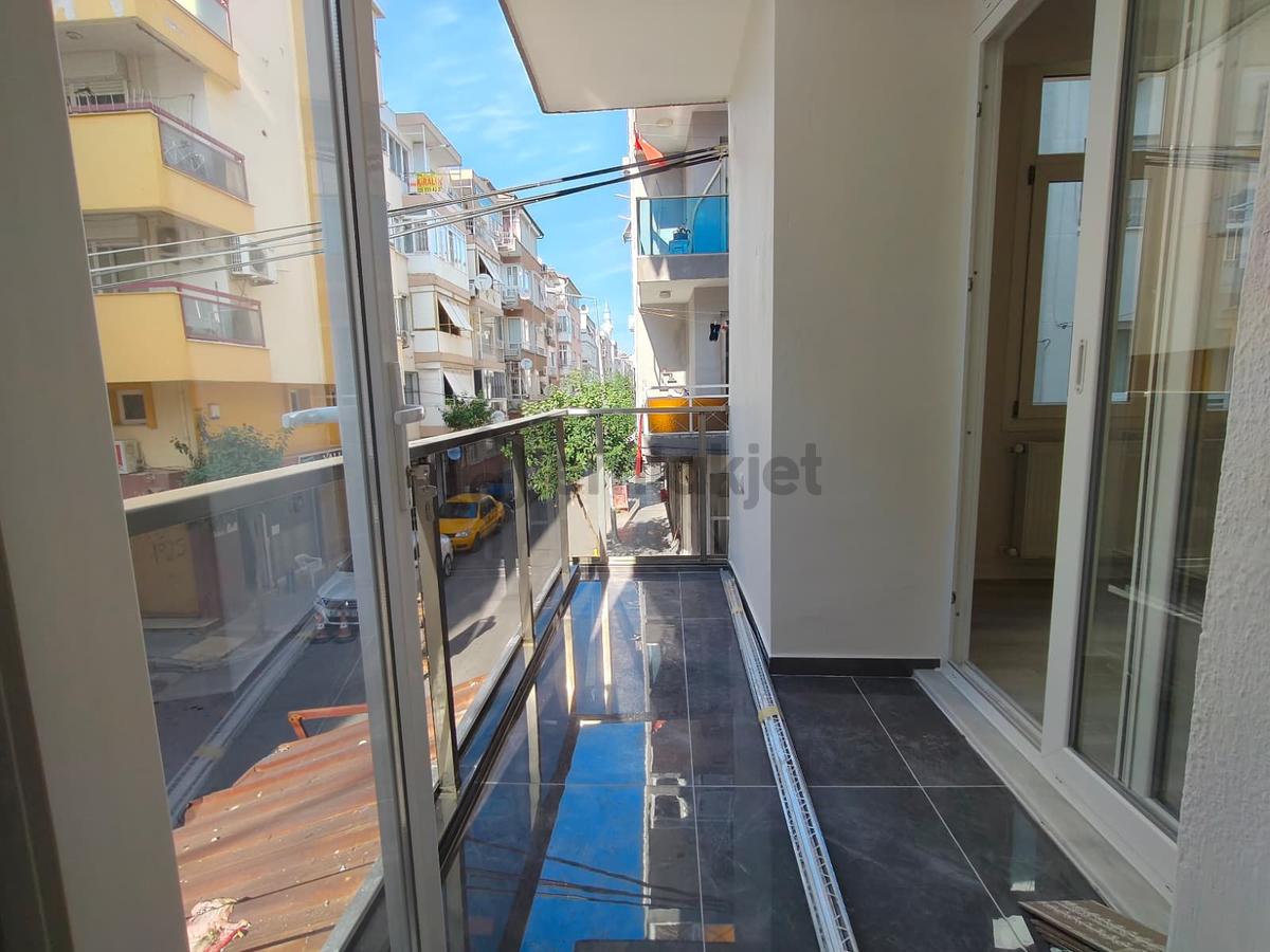 Güzelyalı'da Satılık 3+1 Daire - 20