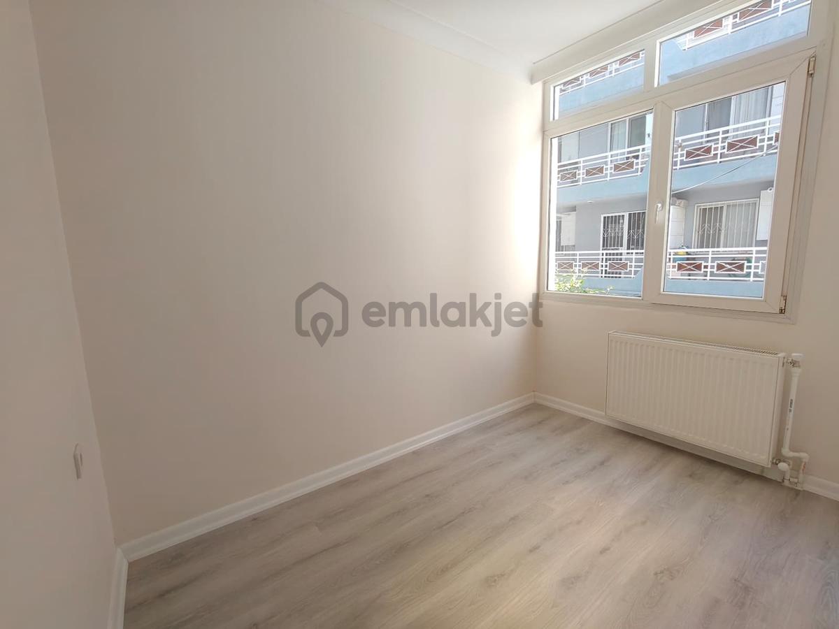 Güzelyalı'da Satılık 3+1 Daire - 14