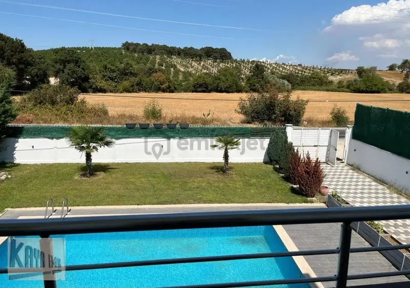 Karalarçiftliğinde Triplex Villa - 15