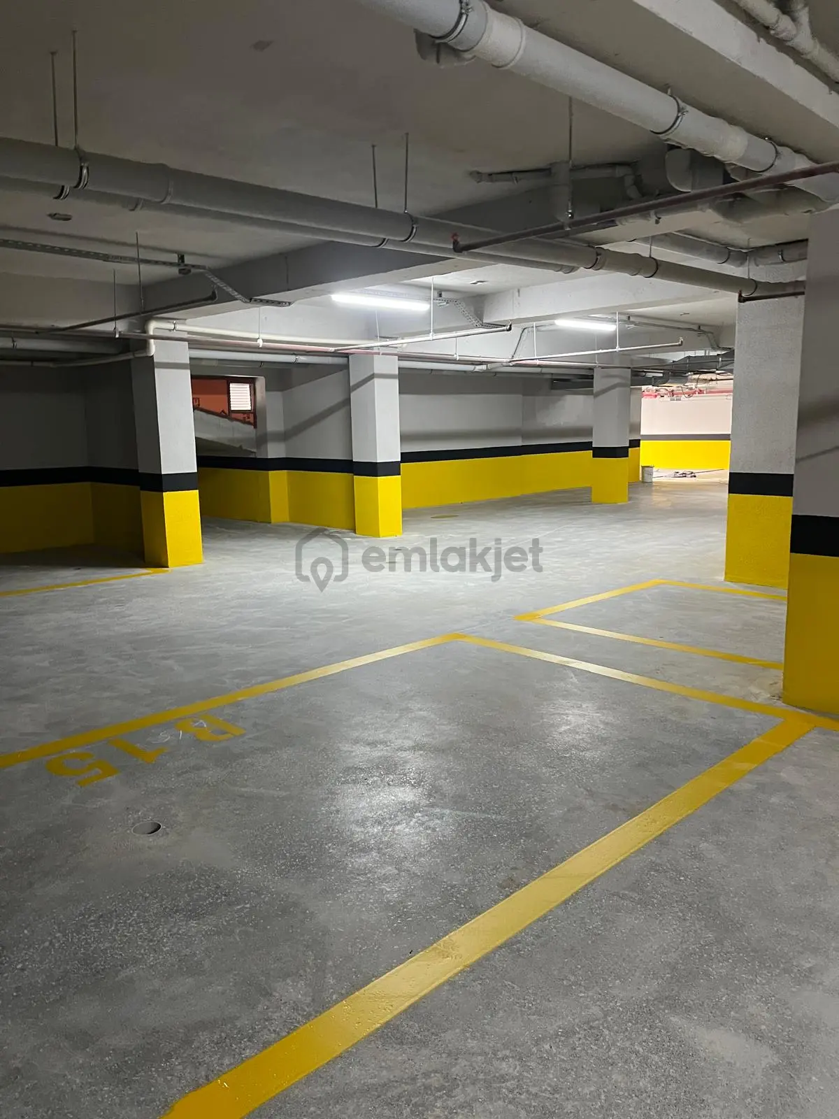 Naturel Emlaktan Çengelköyde 2+1 Geniş Daire - 3
