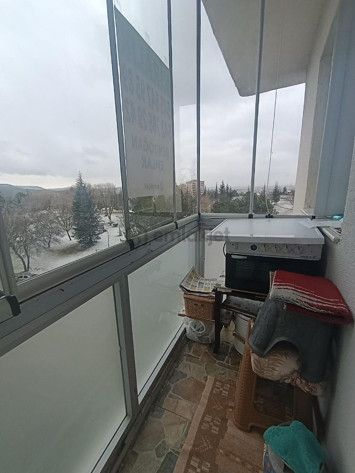 Yeniket Mahallesinde Kiralık 2+1 Daire - 14
