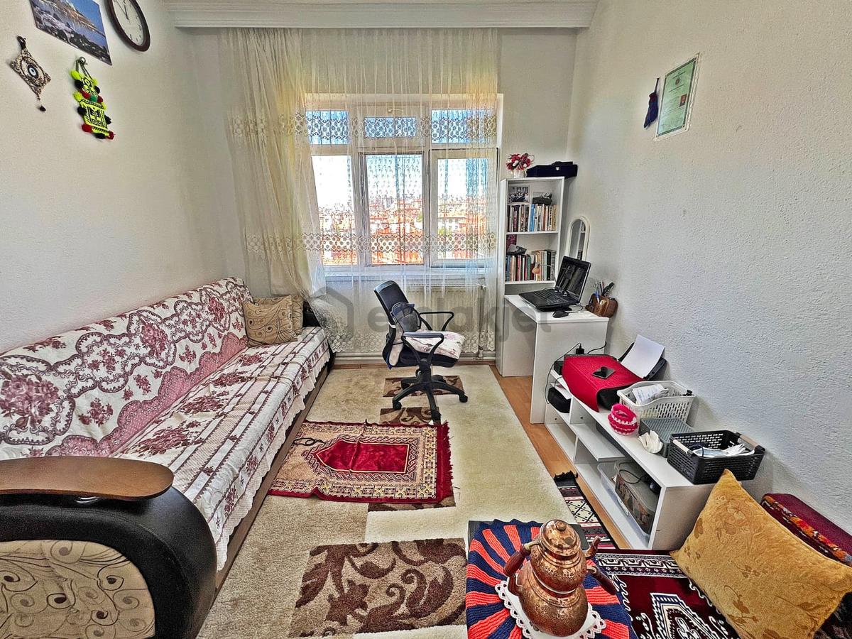 Kariyerde Etliğin Kalbinde Satılık 3+1 Ara Kat Daire - 11