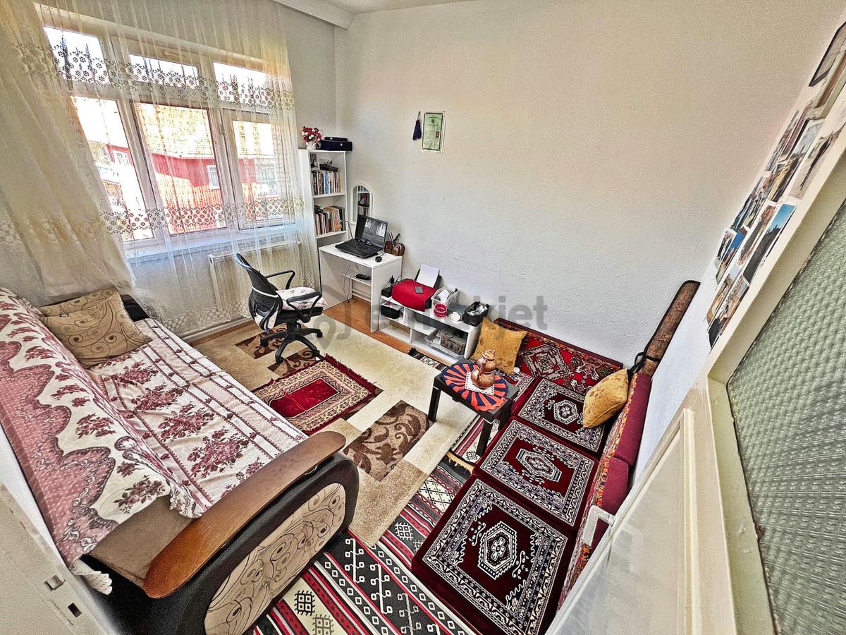 Kariyerde Etliğin Kalbinde Satılık 3+1 Ara Kat Daire - 12