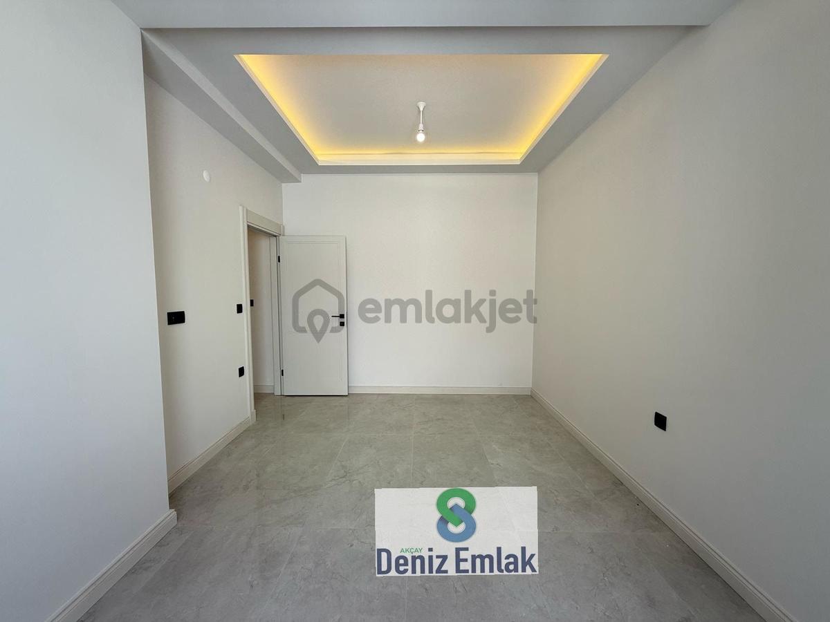 Denizden Akçayda Denize 50 M Mesafede Satılık 2+1 Daire. - 4
