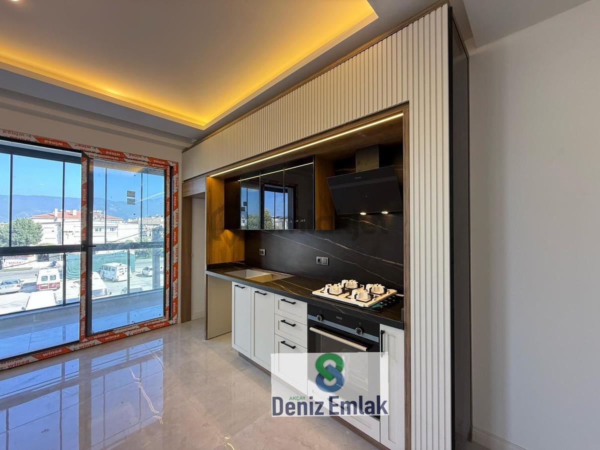 Denizden Akçayda Denize 50 M Mesafede Satılık 2+1 Daire. - 21