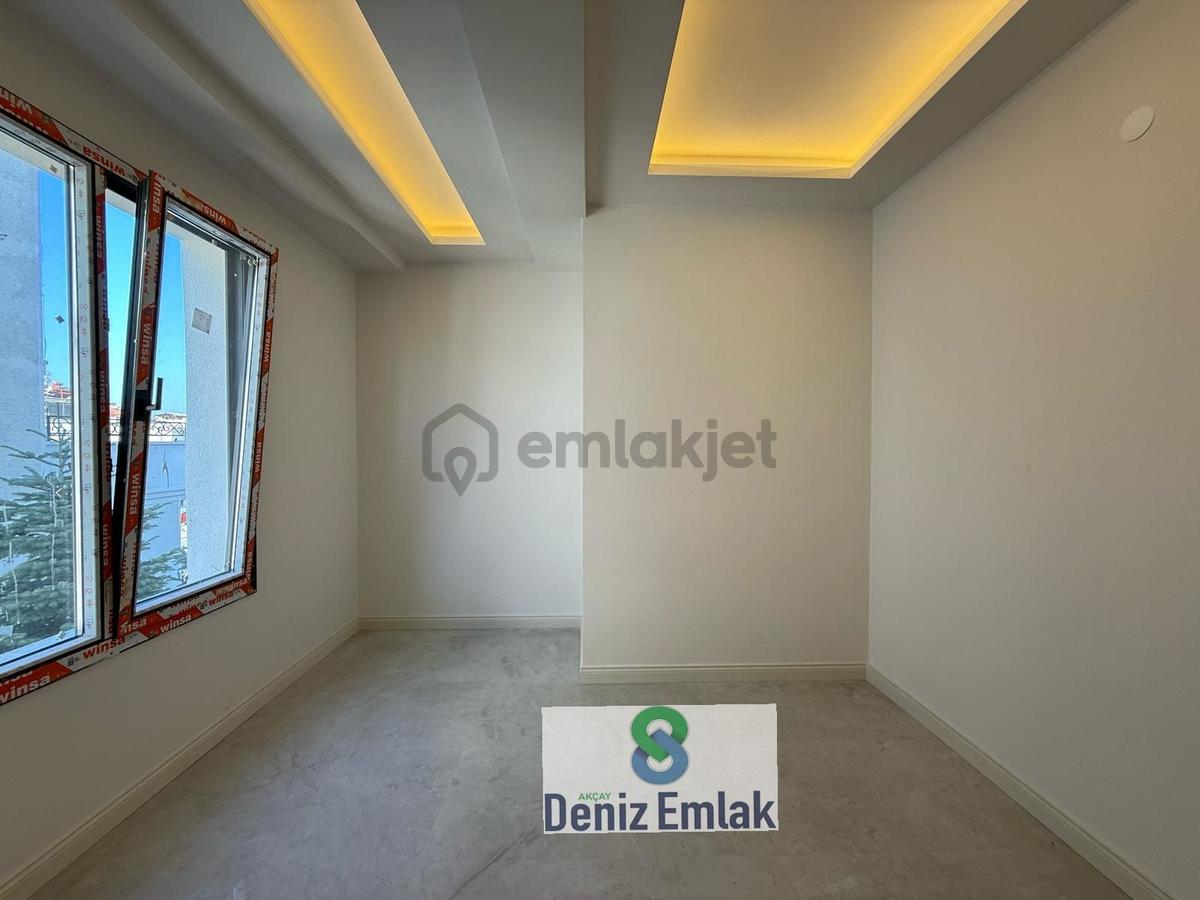 Denizden Akçayda Denize 50 M Mesafede Satılık 2+1 Daire. - 16
