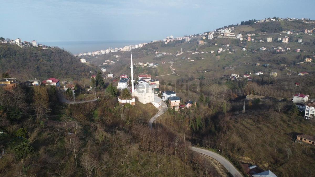 Trabzon'da Satılık Arazi - 10