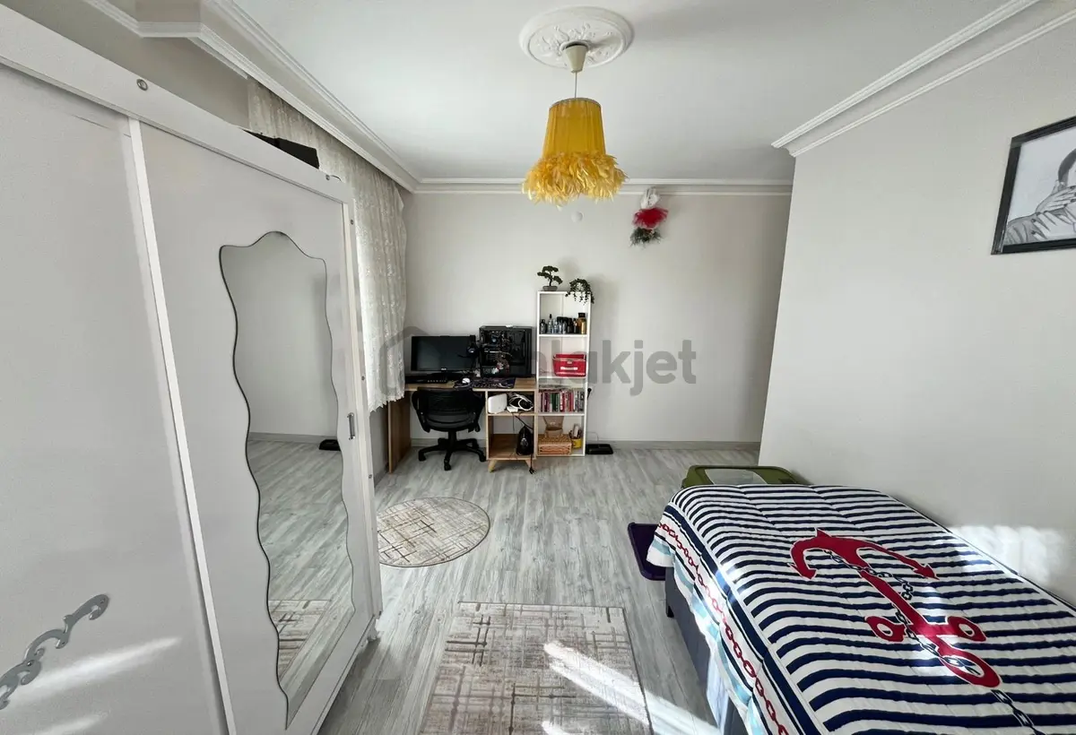 Bademlik Mahallesi'nde Full Yapılı 3+1 Daire! - 16