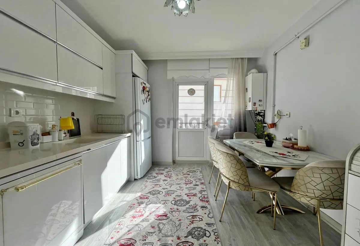 Bademlik Mahallesi'nde Full Yapılı 3+1 Daire! - 7