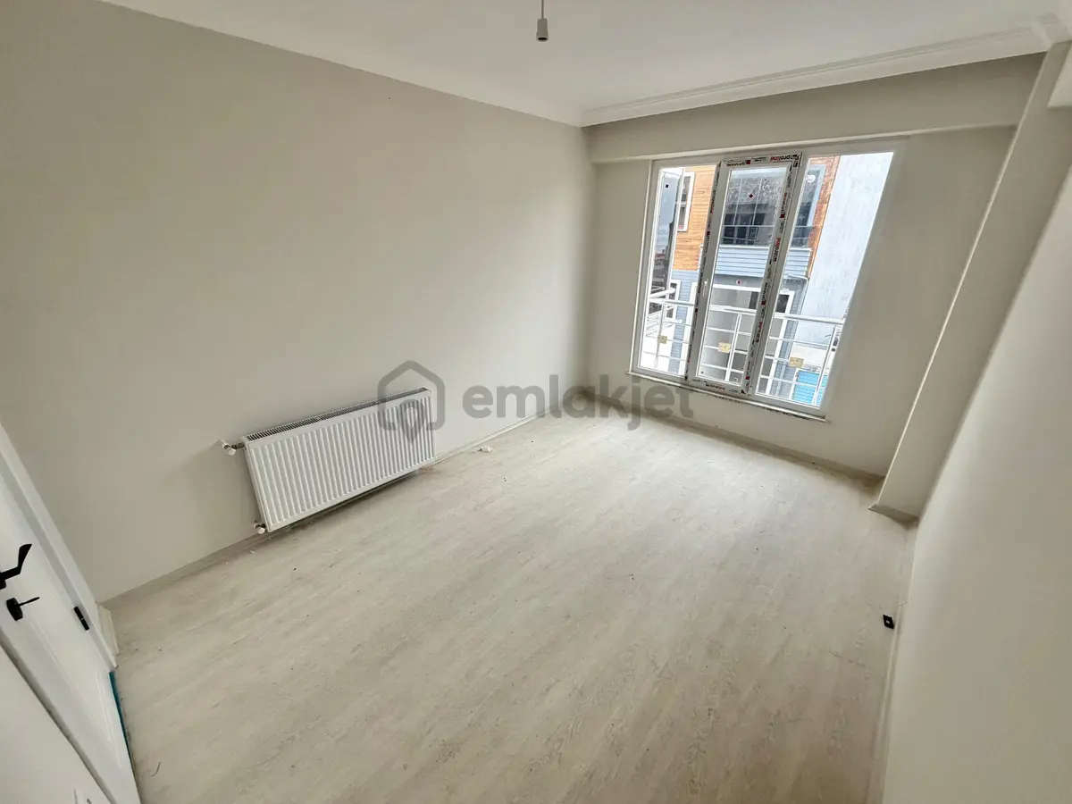 Home And Car'dan Edremite Ayrı Mutfaklı Önü Açık 2+1 Sıfır Daire - 4
