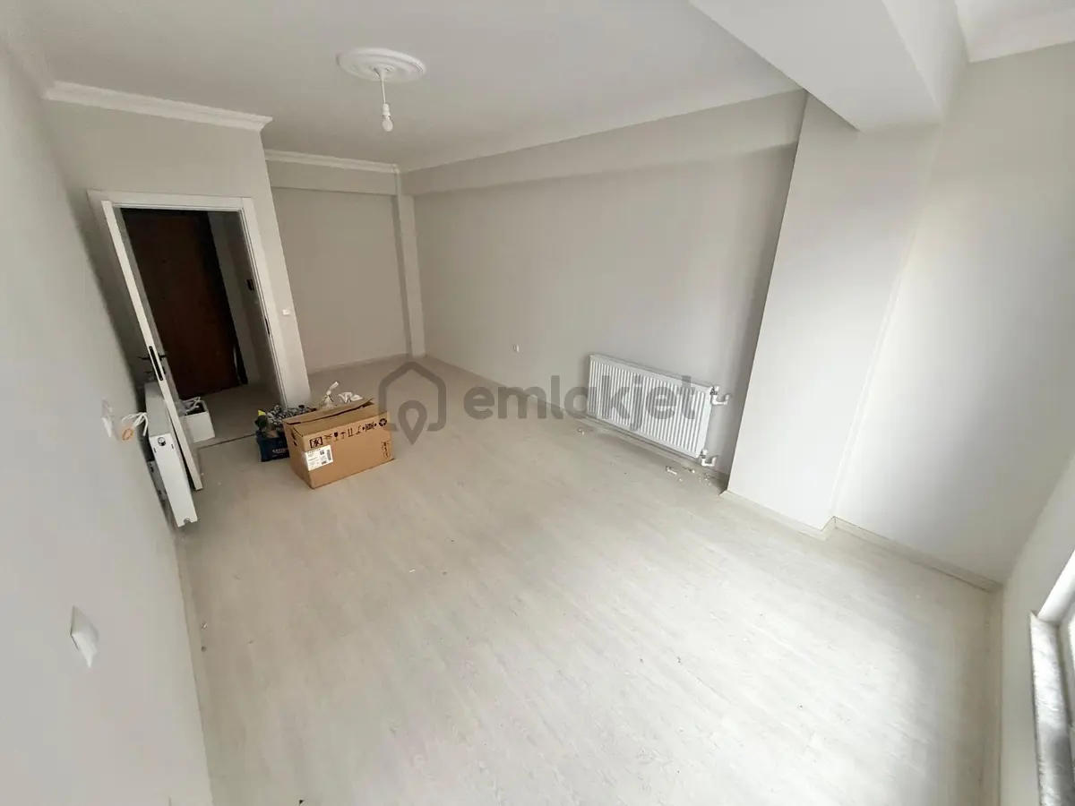 Home And Car'dan Edremite Ayrı Mutfaklı Önü Açık 2+1 Sıfır Daire - 15